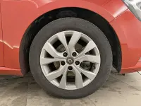 Usado Renault Mégane LIMITED 130 CV (95 kW) 2018 Rojo Berlina