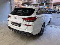 Usado Hyundai i30 136 CV (100 kW) 2021 Blanco Familiar
