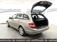 Usado Mercedes C200 Avantgarde 136 CV (100 kW) 2008 Plateado Familiar