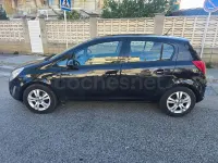 Usado Opel Corsa Selective 85 CV (62 kW) 2012 Negro Utilitario