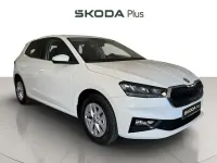 Nuevo Skoda Fabia Selection 95 CV (69 kW) 2025 Blanco Utilitario