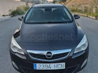 Usado Opel Astra Enjoy 110 CV (80 kW) 2011 Negro Berlina