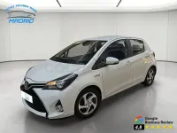 Usado Toyota Yaris Hybrid Active 100 CV (73 kW) 2016 Blanco Berlina