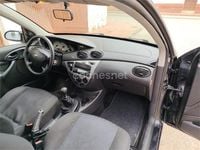 Usado Ford Focus Trend 115 CV (84 kW) 2005 Negro Berlina
