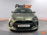 Usado Toyota Yaris Active 116 CV (85 kW) 2025 Gris Utilitario