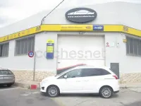 Usado Ford Grand C-Max Titanium 115 CV (84 kW) 2014 Blanco Monovolumen