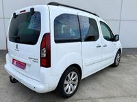 Usado Peugeot Partner Style 120 CV (88 kW) 2016 Blanco Monovolumen