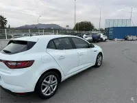 Usado Renault Mégane IV Business 115 CV (84 kW) 2019 Blanco Berlina