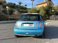 Usado Mini ONE 90 CV (66 kW) 2004 Azul Utilitario