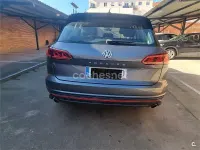 Usado VW Touareg Pure 231 CV (169 kW) 2019 Gris / plata SUV