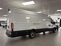 Usado Iveco Daily 160 CV (117 kW) 2025 Blanco Van