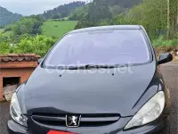 Usado Peugeot 307 110 CV (80 kW) 2004 Negro Berlina