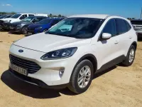 Usado Ford Kuga Titanium 190 CV (139 kW) 2021 Blanco SUV