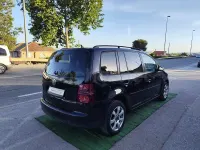 Usado VW Touran Advance 105 CV (77 kW) 2009 Negro Monovolumen