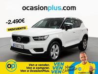 Usado Volvo XC40 Momentum 163 CV (119 kW) 2022 Blanco SUV