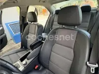 Usado Mercedes C180 Avantgarde 156 CV (114 kW) 2013 Gris / plata Familiar