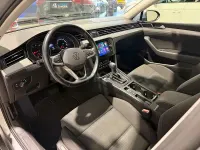 Usado VW Passat Executive 150 CV (110 kW) 2021 Gris / plata Familiar