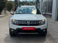 Usado Dacia Duster Lauréate 110 CV (80 kW) 2016 Blanco SUV