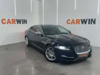 Usado Jaguar XJ Premium Luxury 300 CV (220 kW) 2017 Negro Berlina