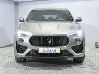 Usado Maserati Levante 430 CV (316 kW) 2022 Gris / plata SUV