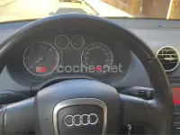 Usado Audi A3 Sportback Ambiente 170 CV (125 kW) 2007 Negro Utilitario