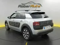 Usado Citroën C4 Feel 82 CV (60 kW) 2016 Gris / plata Berlina