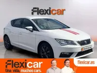 Usado Seat Leon ST Style 116 CV (85 kW) 2019 Blanco Familiar