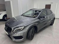 Usado Mercedes GLA220 AMG line 170 CV (125 kW) 2015 Gris SUV