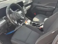 Usado Hyundai Kona Style 105 CV (77 kW) 2023 Gris SUV