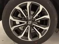 Usado Renault Clio V Techno 100 CV (73 kW) 2025 Rojo Berlina