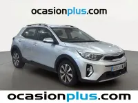 Usado Kia Stonic 101 CV (74 kW) 2024 Blanco SUV
