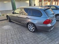Usado BMW 318 143 CV (105 kW) 2011 Gris / plata Familiar