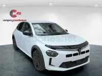 Nuevo Lancia Ypsilon 110 CV (80 kW) 2025 Blanco Utilitario