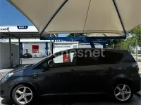 Usado Toyota Corolla Verso Sport 177 CV (130 kW) 2009 Gris / plata Monovolumen
