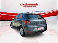 Usado Seat Ibiza Style 110 CV (80 kW) 2022 Gris / plata Utilitario