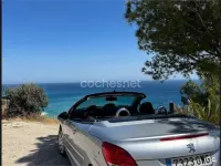 Usado Peugeot 207 CC Sport 150 CV (110 kW) 2010 Gris / plata Descapotable