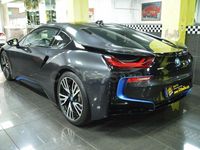 Usado BMW i8 362 CV (266 kW) 2015 Gris / plata Coupe
