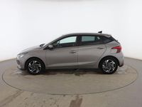 Usado Hyundai i20 101 CV (74 kW) 2022 Gris Utilitario