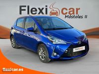 Usado Toyota Yaris Active 111 CV (81 kW) 2018 Azul Berlina