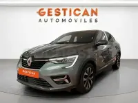 Usado Renault Arkana Zen 140 CV (102 kW) 2021 Gris / plata SUV