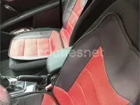 Usado Peugeot 407 136 CV (100 kW) 2004 Rojo Berlina