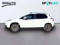 Usado Peugeot 2008 Active 99 CV (72 kW) 2016 Negro SUV
