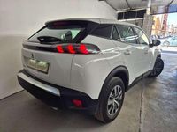 Usado Peugeot 2008 Active 110 CV (80 kW) 2021 Blanco SUV