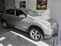 Usado Nissan Qashqai Tekna 106 CV (77 kW) 2008 Gris / plata SUV