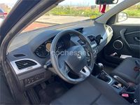 Usado Renault Mégane Dynamique 105 CV (77 kW) 2009 Gris / plata Berlina