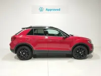 Usado VW T-Roc 110 CV (80 kW) 2024 Rojo SUV