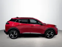 Usado Peugeot 2008 Allure 131 CV (96 kW) 2024 Rojo SUV