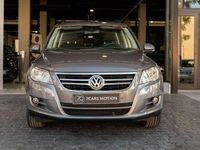 Usado VW Tiguan Advance 140 CV (102 kW) 2011 Gris SUV