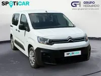 Usado Citroën Berlingo Live 100 CV (73 kW) 2021 Blanco Monovolumen