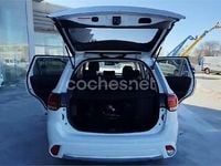 Usado Mitsubishi Outlander P-HEV 203 CV (149 kW) 2018 Blanco SUV